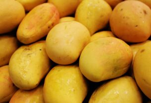 mangoes
